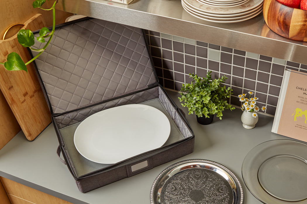 Dinnerware Platter Storage Case – Quilted, Grey